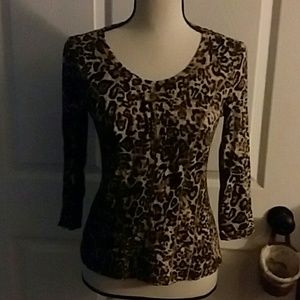 V by Christinia shirt